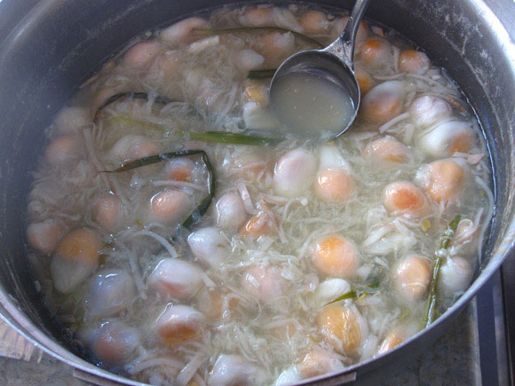 kai-wan kai wan sweet eggs