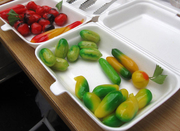 look-choop look choop