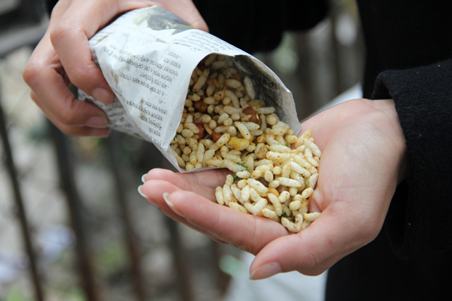 Jhal Muri in Kolkata, India Jhal Muri in Kolkata, India